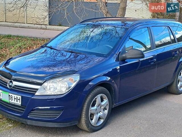 Синий Опель Астра, объемом двигателя 1.69 л и пробегом 270 тыс. км за 4600 $, фото 1 на Automoto.ua