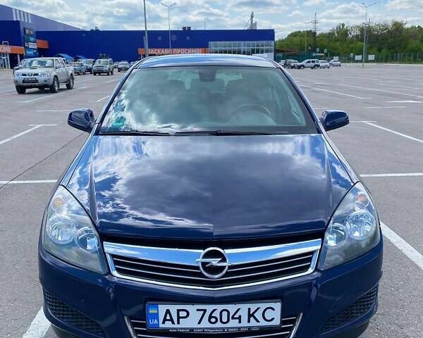 Опель Астра 2010 в Запорожье на Automoto.ua Синий Опель Астра, объемом двигателя 1.8 л и пробегом 193 тыс. км за 8000 $, фото 1 на Automoto.ua
