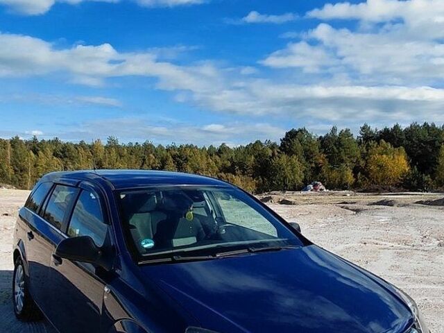 Синий Опель Астра, объемом двигателя 1.7 л и пробегом 345 тыс. км за 5500 $, фото 1 на Automoto.ua