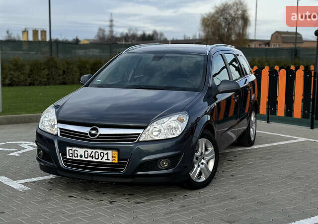 Синій Опель Астра, об'ємом двигуна 1.6 л та пробігом 182 тис. км за 6400 $, фото 1 на Automoto.ua
