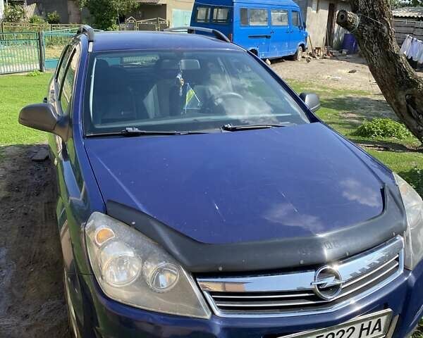 Синій Опель Астра, об'ємом двигуна 1.36 л та пробігом 227 тис. км за 5200 $, фото 1 на Automoto.ua