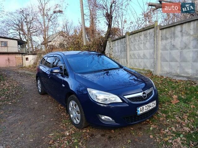 Синій Опель Астра, об'ємом двигуна 0 л та пробігом 288 тис. км за 6800 $, фото 1 на Automoto.ua