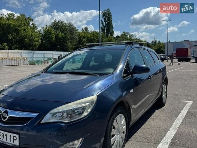Синій Опель Астра, об'ємом двигуна 1.69 л та пробігом 260 тис. км за 5700 $, фото 1 на Automoto.ua