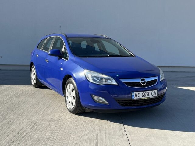 Синий Опель Астра, объемом двигателя 1.7 л и пробегом 286 тыс. км за 6500 $, фото 1 на Automoto.ua