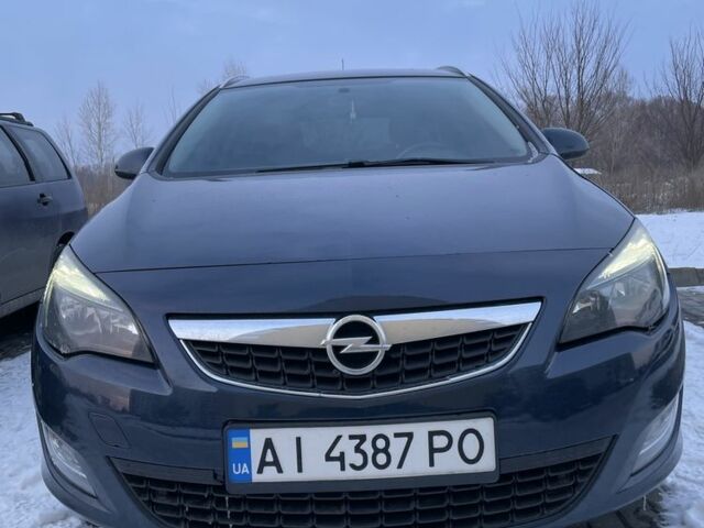 Синій Опель Астра, об'ємом двигуна 1.7 л та пробігом 277 тис. км за 8200 $, фото 1 на Automoto.ua