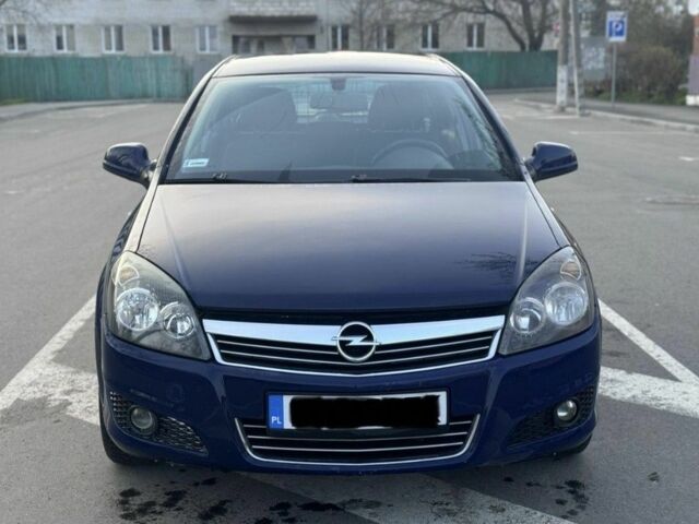Синий Опель Астра, объемом двигателя 2 л и пробегом 235 тыс. км за 2500 $, фото 1 на Automoto.ua