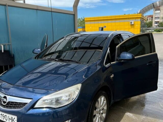 Синій Опель Астра, об'ємом двигуна 1.7 л та пробігом 150 тис. км за 7800 $, фото 1 на Automoto.ua