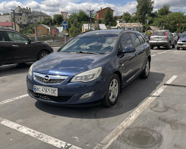 Синий Опель Астра, объемом двигателя 2 л и пробегом 326 тыс. км за 7299 $, фото 1 на Automoto.ua