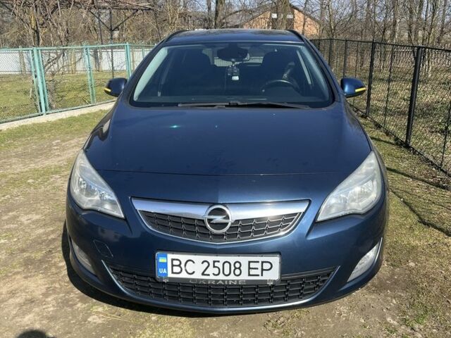 Синий Опель Астра, объемом двигателя 1.2 л и пробегом 230 тыс. км за 5450 $, фото 1 на Automoto.ua