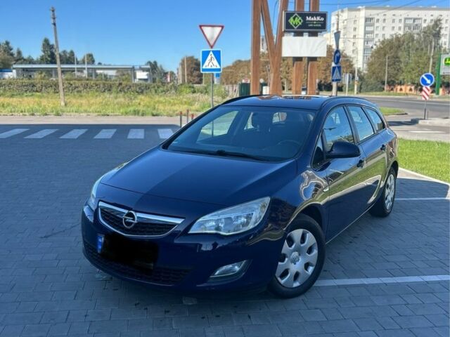 Синий Опель Астра, объемом двигателя 1.3 л и пробегом 191 тыс. км за 5950 $, фото 1 на Automoto.ua