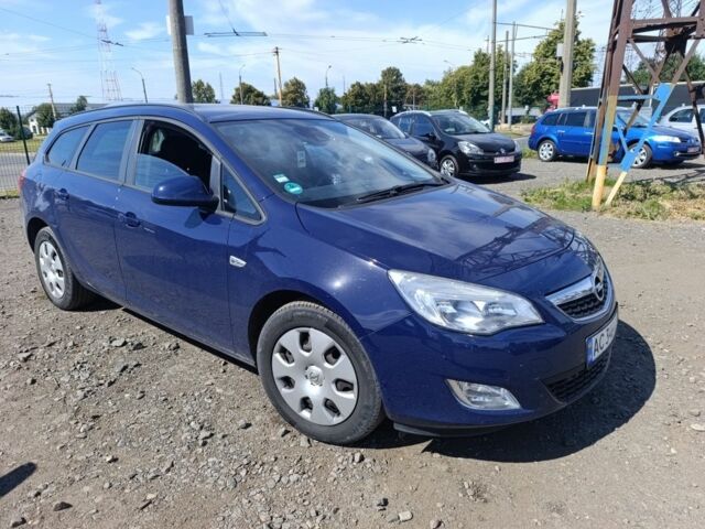 Синий Опель Астра, объемом двигателя 1 л и пробегом 208 тыс. км за 6800 $, фото 1 на Automoto.ua