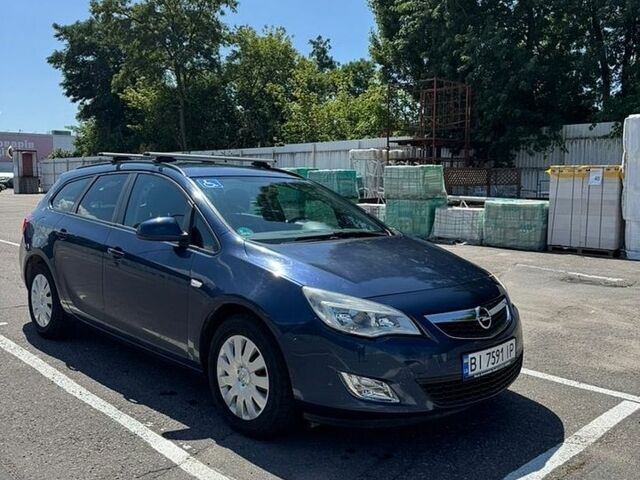 Синій Опель Астра, об'ємом двигуна 1.69 л та пробігом 252 тис. км за 6300 $, фото 1 на Automoto.ua