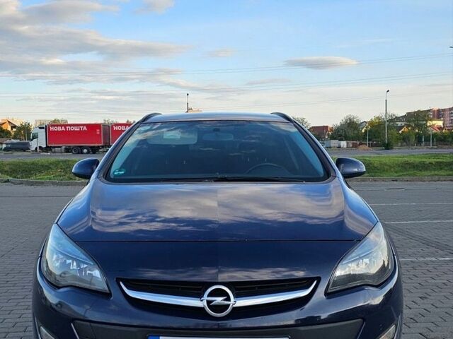 Синий Опель Астра, объемом двигателя 1.7 л и пробегом 255 тыс. км за 7150 $, фото 1 на Automoto.ua