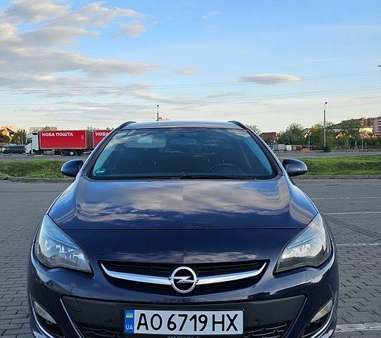 Синий Опель Астра, объемом двигателя 1.7 л и пробегом 255 тыс. км за 7150 $, фото 1 на Automoto.ua