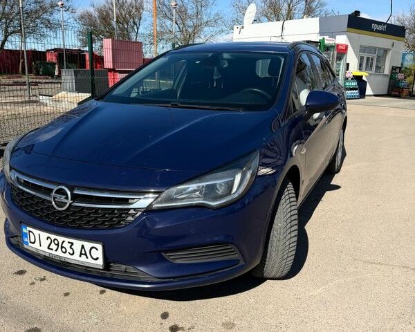 Синий Опель Астра, объемом двигателя 1.6 л и пробегом 283 тыс. км за 9000 $, фото 1 на Automoto.ua