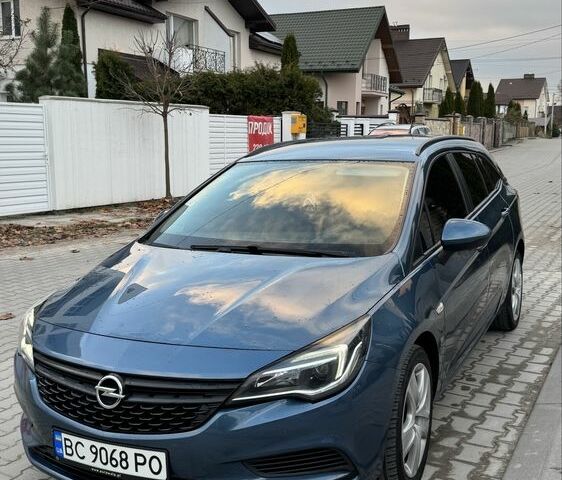 Синій Опель Астра, об'ємом двигуна 1.6 л та пробігом 190 тис. км за 9800 $, фото 1 на Automoto.ua