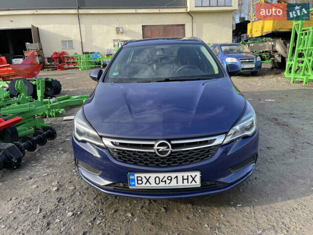 Синій Опель Астра, об'ємом двигуна 1.6 л та пробігом 204 тис. км за 10000 $, фото 1 на Automoto.ua