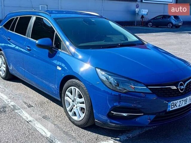 Опель Астра 2020 в Ровно на Automoto.ua Синий Опель Астра, объемом двигателя 1.5 л и пробегом 194 тыс. км за 13200 $, фото 1 на Automoto.ua