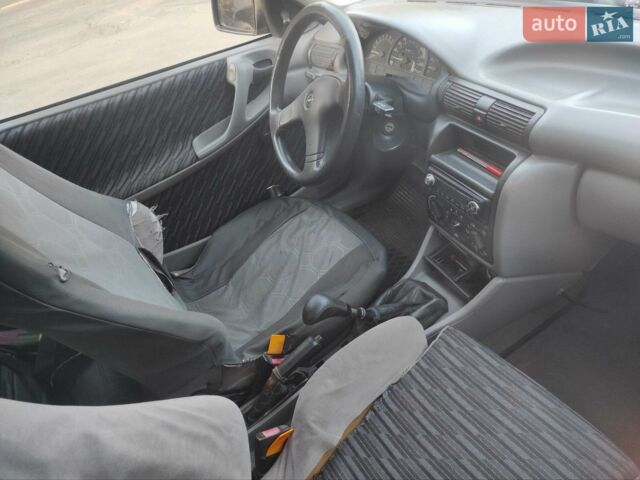 Зелений Опель Астра, об'ємом двигуна 1.6 л та пробігом 230 тис. км за 1500 $, фото 1 на Automoto.ua