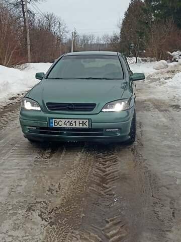 Зеленый Опель Астра, объемом двигателя 2 л и пробегом 219 тыс. км за 3300 $, фото 1 на Automoto.ua