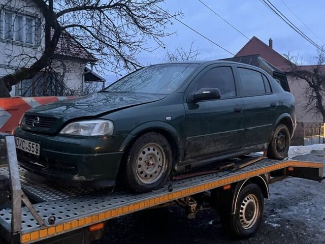 Зеленый Опель Астра, объемом двигателя 1.6 л и пробегом 350 тыс. км за 350 $, фото 1 на Automoto.ua