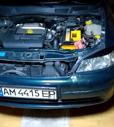 Опель Астра 2000 в Новорад-Волынском на Automoto.ua Зеленый Опель Астра, объемом двигателя 2 л и пробегом 231 тыс. км за 2900 $, фото 1 на Automoto.ua