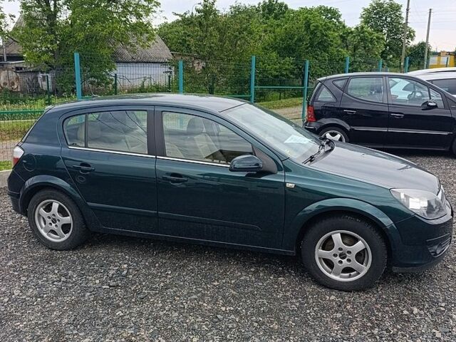 Зелений Опель Астра, об'ємом двигуна 1.8 л та пробігом 234 тис. км за 6100 $, фото 1 на Automoto.ua