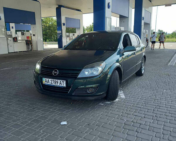 Зеленый Опель Астра, объемом двигателя 1.6 л и пробегом 176 тыс. км за 4500 $, фото 1 на Automoto.ua