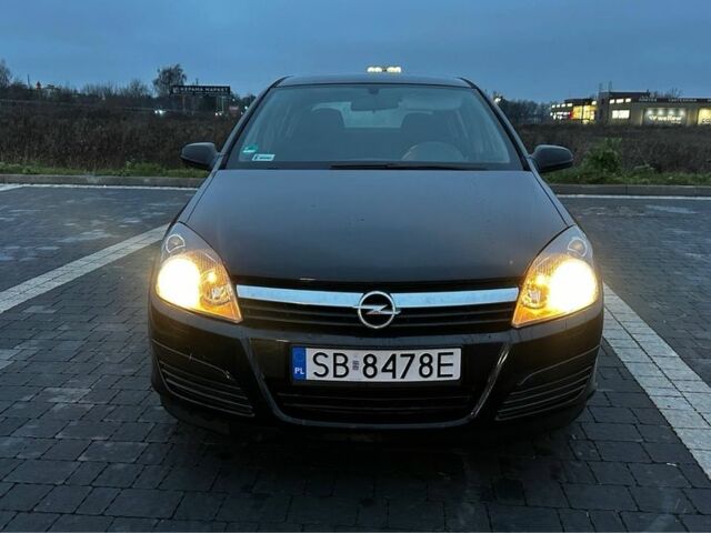 Зелений Опель Астра, об'ємом двигуна 1.7 л та пробігом 247 тис. км за 2250 $, фото 1 на Automoto.ua