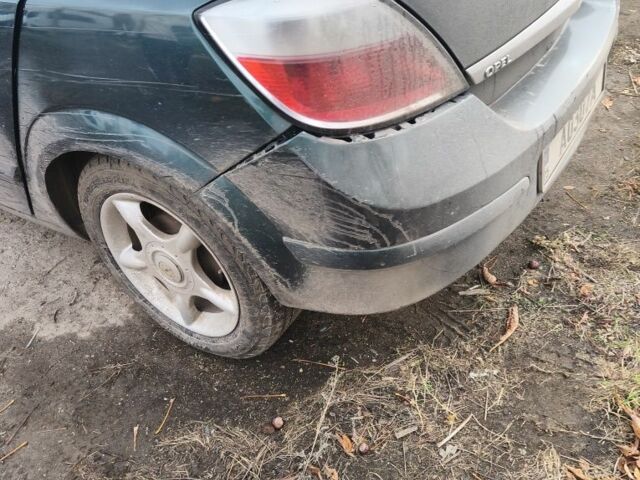 Зеленый Опель Астра, объемом двигателя 1.6 л и пробегом 25 тыс. км за 2000 $, фото 1 на Automoto.ua