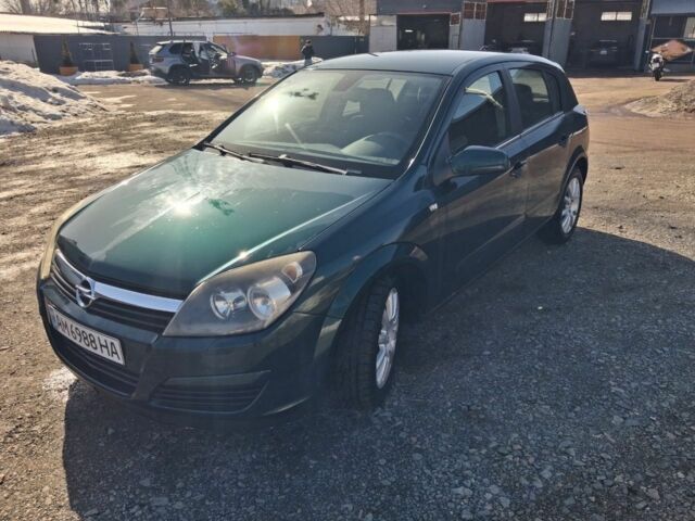 Зеленый Опель Астра, объемом двигателя 1 л и пробегом 228 тыс. км за 5300 $, фото 1 на Automoto.ua