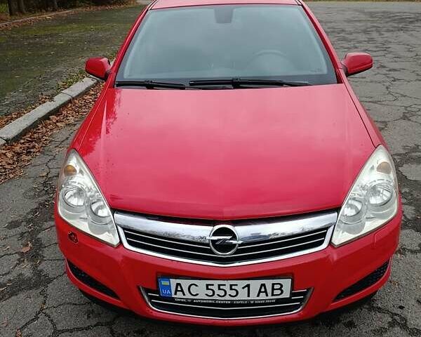 Зеленый Опель Астра, объемом двигателя 1.6 л и пробегом 180 тыс. км за 5250 $, фото 1 на Automoto.ua