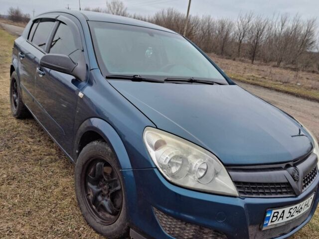 Зеленый Опель Астра, объемом двигателя 1.6 л и пробегом 248 тыс. км за 3500 $, фото 1 на Automoto.ua