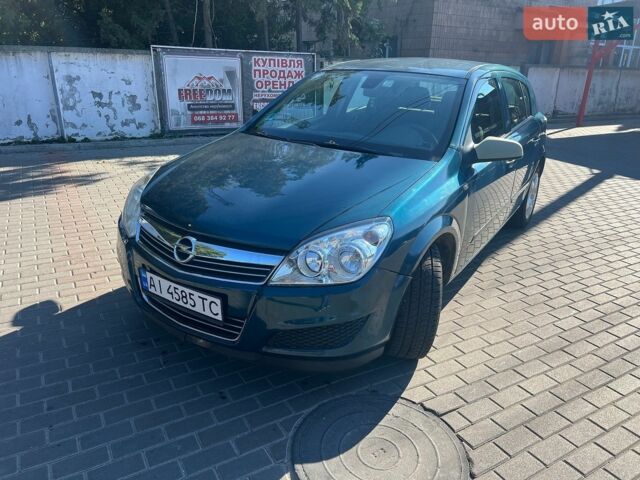 Зеленый Опель Астра, объемом двигателя 1.6 л и пробегом 280 тыс. км за 3750 $, фото 1 на Automoto.ua