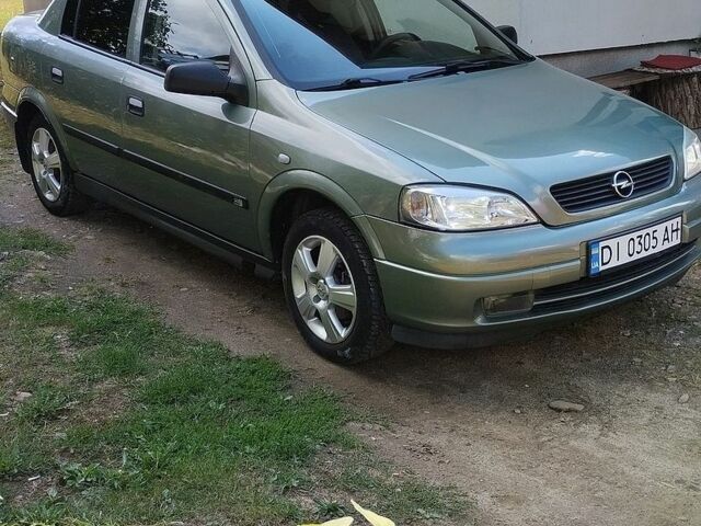 Зелений Опель Астра, об'ємом двигуна 1.36 л та пробігом 131 тис. км за 3650 $, фото 1 на Automoto.ua