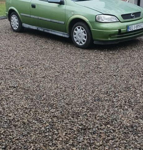 Зелений Опель Астра, об'ємом двигуна 0 л та пробігом 190 тис. км за 1000 $, фото 1 на Automoto.ua