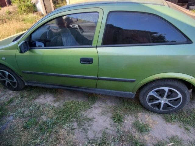 Зелений Опель Астра, об'ємом двигуна 1.4 л та пробігом 250 тис. км за 2500 $, фото 1 на Automoto.ua