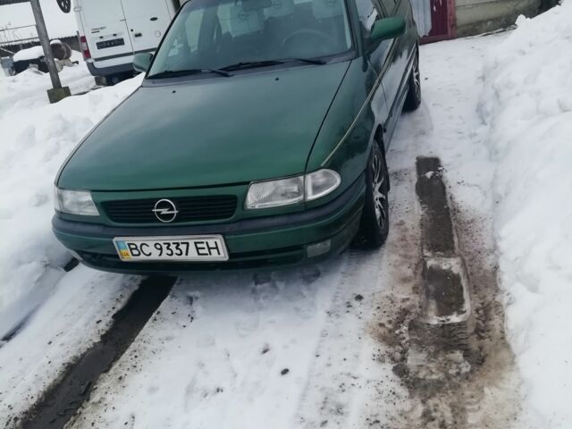 Зеленый Опель Астра, объемом двигателя 1.8 л и пробегом 2 тыс. км за 2200 $, фото 1 на Automoto.ua