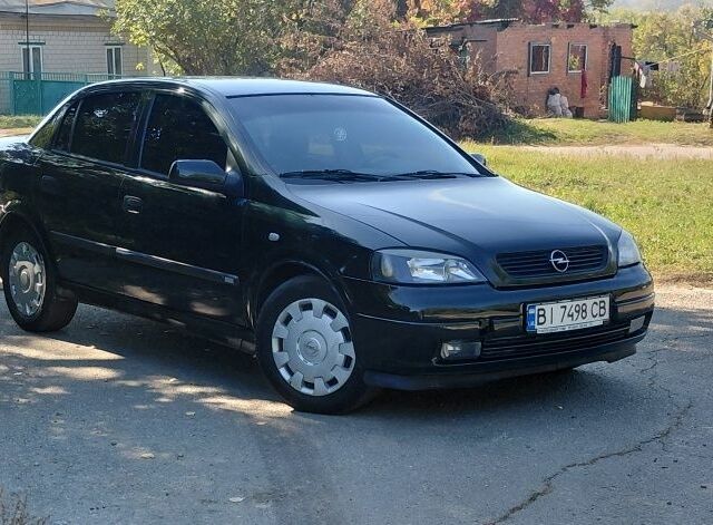 Зелений Опель Астра, об'ємом двигуна 1.6 л та пробігом 189 тис. км за 3510 $, фото 1 на Automoto.ua