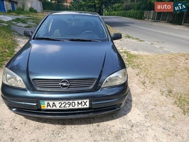 Зелений Опель Астра, об'ємом двигуна 1.6 л та пробігом 256 тис. км за 2500 $, фото 1 на Automoto.ua