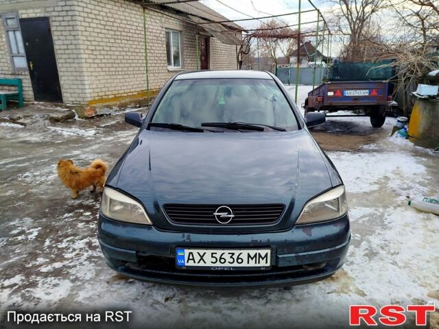 Зеленый Опель Астра, объемом двигателя 1.6 л и пробегом 0 тыс. км за 3100 $, фото 1 на Automoto.ua