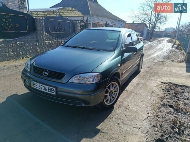 Зеленый Опель Астра, объемом двигателя 1.39 л и пробегом 278 тыс. км за 3600 $, фото 1 на Automoto.ua