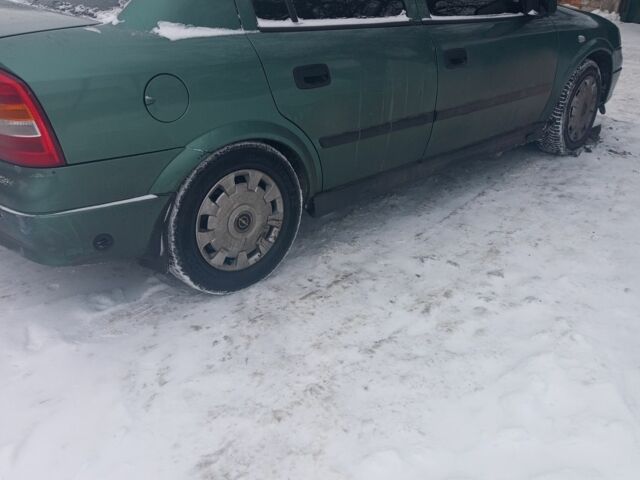 Зелений Опель Астра, об'ємом двигуна 1.4 л та пробігом 270 тис. км за 4500 $, фото 1 на Automoto.ua