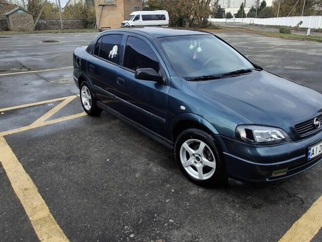 Зелений Опель Астра, об'ємом двигуна 1.4 л та пробігом 200 тис. км за 3000 $, фото 1 на Automoto.ua