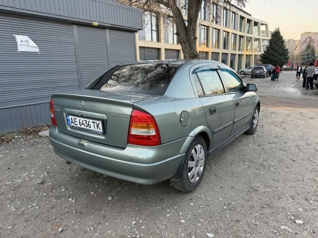 Зелений Опель Астра, об'ємом двигуна 1.4 л та пробігом 220 тис. км за 2499 $, фото 1 на Automoto.ua
