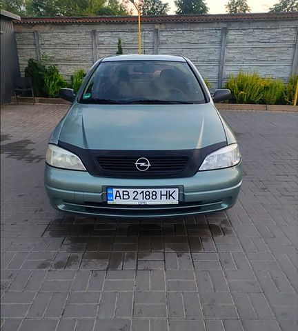 Зелений Опель Астра, об'ємом двигуна 1.4 л та пробігом 296 тис. км за 3400 $, фото 1 на Automoto.ua
