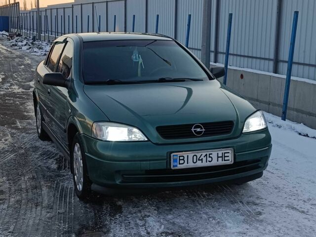 Зеленый Опель Астра, объемом двигателя 1.6 л и пробегом 183 тыс. км за 4800 $, фото 1 на Automoto.ua