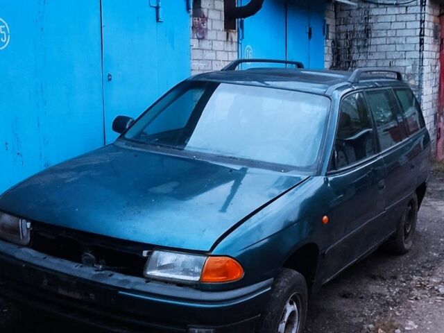 Зелений Опель Астра, об'ємом двигуна 0 л та пробігом 1000 тис. км за 250 $, фото 1 на Automoto.ua