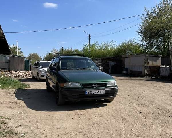 Зелений Опель Астра, об'ємом двигуна 1.39 л та пробігом 330 тис. км за 1700 $, фото 1 на Automoto.ua