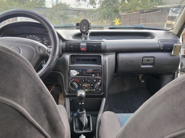 Опель Астра 1998 в Снигиревке на Automoto.ua Зеленый Опель Астра, объемом двигателя 0 л и пробегом 345 тыс. км за 1400 $, фото 1 на Automoto.ua